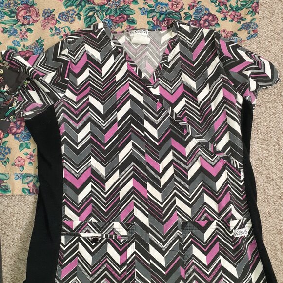 LOT OF 4 SCRUBS TOPS MEDICAL NURSING UNIFORM~SB SCRUBS~SCRUBSTAR-WOMENS SIZE XL - Picture 3 of 6